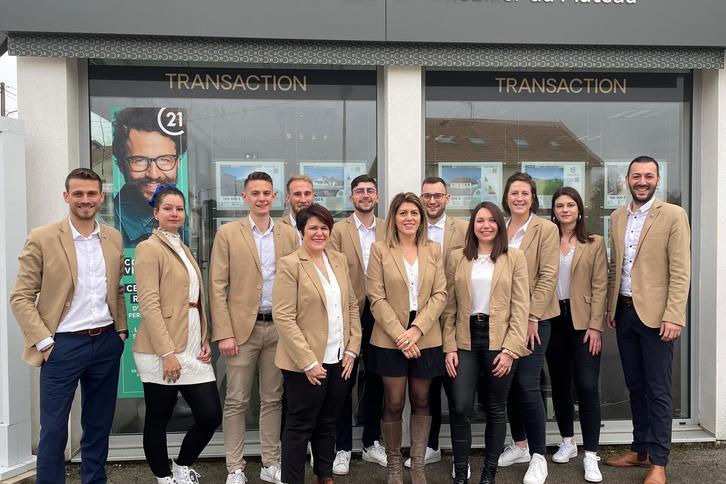 l'équipe de l'agence L'Immobilier du Plateau