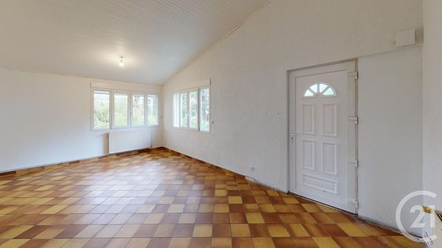 Appartement F4 à louer - 4 pièces - 92.0 m2 - VALDAHON - 25 - FRANCHE-COMTE - Century 21 Avenir Immobilier