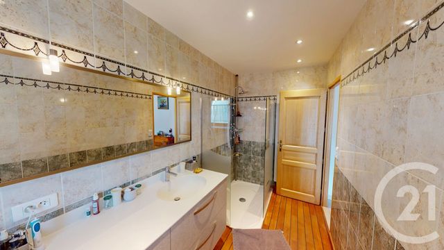 maison à vendre - 9 pièces - 213.0 m2 - VALDAHON - 25 - FRANCHE-COMTE - Century 21 Avenir Immobilier