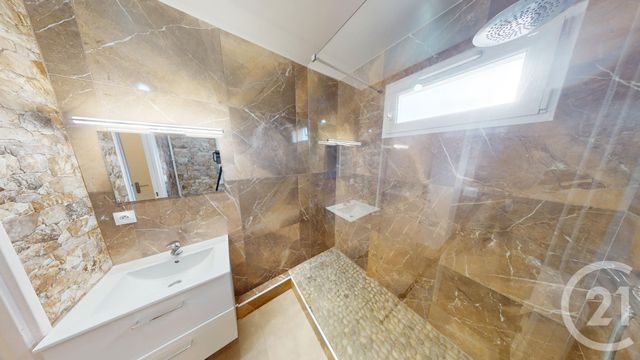 Appartement F4 à vendre - 4 pièces - 79.0 m2 - VALDAHON - 25 - FRANCHE-COMTE - Century 21 Avenir Immobilier