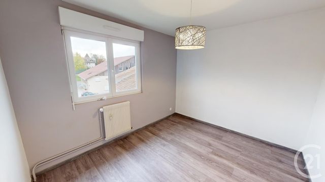 Appartement F4 à vendre - 4 pièces - 79.0 m2 - VALDAHON - 25 - FRANCHE-COMTE - Century 21 Avenir Immobilier