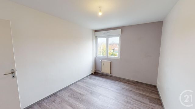 Appartement F4 à vendre - 4 pièces - 79.0 m2 - VALDAHON - 25 - FRANCHE-COMTE - Century 21 Avenir Immobilier