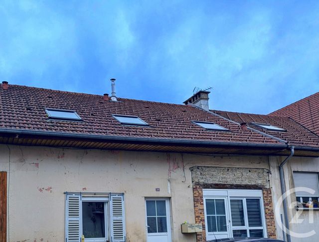 Immeuble à vendre LES PREMIERS SAPINS