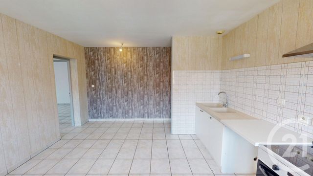 Appartement F4 à vendre - 5 pièces - 89.0 m2 - VERCEL VILLEDIEU LE CAMP - 25 - FRANCHE-COMTE - Century 21 Avenir Immobilier