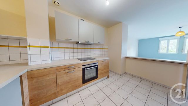 Appartement à louer - 3 pièces - 85.0 m2 - VALDAHON - 25 - FRANCHE-COMTE - Century 21 Avenir Immobilier