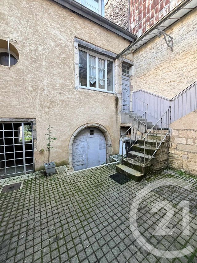 Appartement T2 à louer - 2 pièces - 46.0 m2 - ORNANS - 25 - FRANCHE-COMTE - Century 21 Avenir Immobilier