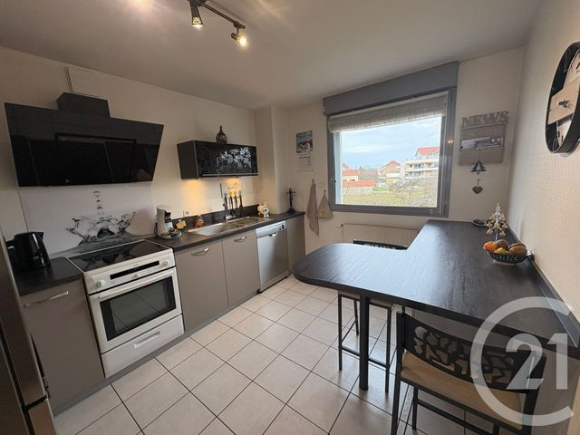 Appartement F4 à vendre - 4 pièces - 99.0 m2 - VALDAHON - 25 - FRANCHE-COMTE - Century 21 Avenir Immobilier