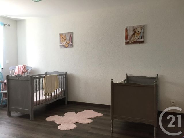 Appartement à louer - 3 pièces - 90.25 m2 - ETALANS - 25 - FRANCHE-COMTE - Century 21 Avenir Immobilier