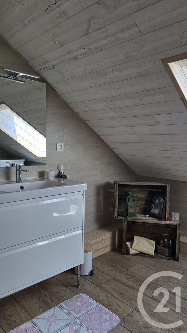 Appartement F4 à vendre - 4 pièces - 93.34 m2 - ORCHAMPS VENNES - 25 - FRANCHE-COMTE - Century 21 Avenir Immobilier
