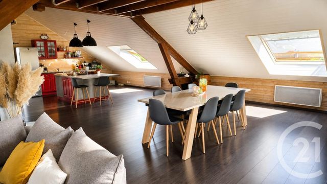 Appartement F4 à vendre - 4 pièces - 93.34 m2 - ORCHAMPS VENNES - 25 - FRANCHE-COMTE - Century 21 Avenir Immobilier