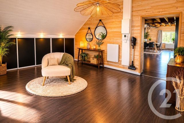 Appartement F4 à vendre - 4 pièces - 93.34 m2 - ORCHAMPS VENNES - 25 - FRANCHE-COMTE - Century 21 Avenir Immobilier