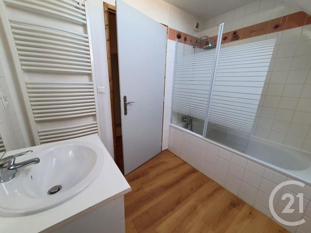 Appartement F3 à louer - 3 pièces - 50.91 m2 - AVOUDREY - 25 - FRANCHE-COMTE - Century 21 Avenir Immobilier