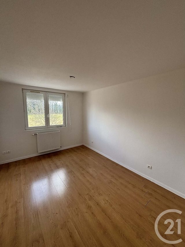 Appartement F4 à louer - 4 pièces - 87.27 m2 - ORCHAMPS VENNES - 25 - FRANCHE-COMTE - Century 21 Avenir Immobilier