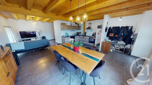 Appartement F4 à louer - 4 pièces - 81.0 m2 - FLANGEBOUCHE - 25 - FRANCHE-COMTE - Century 21 Avenir Immobilier