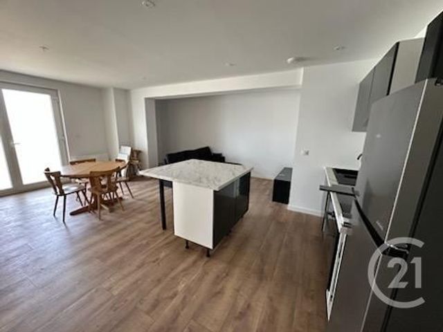 Appartement F3 à louer - 3 pièces - 65.54 m2 - LORAY - 25 - FRANCHE-COMTE - Century 21 Avenir Immobilier