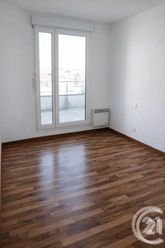Appartement F2 à louer - 2 pièces - 57.21 m2 - VALDAHON - 25 - FRANCHE-COMTE - Century 21 Avenir Immobilier