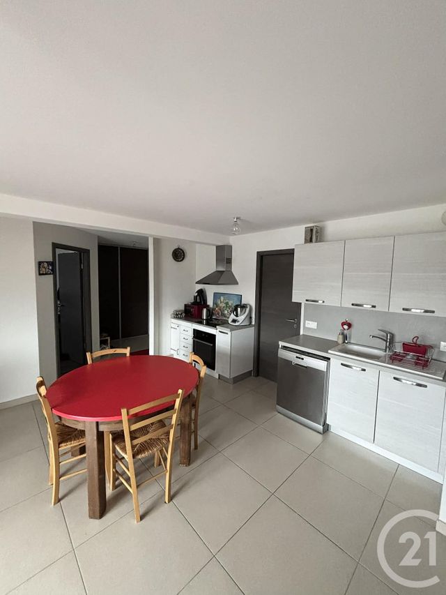 Appartement F3 à louer - 3 pièces - 85.5 m2 - ETALANS - 25 - FRANCHE-COMTE - Century 21 Avenir Immobilier