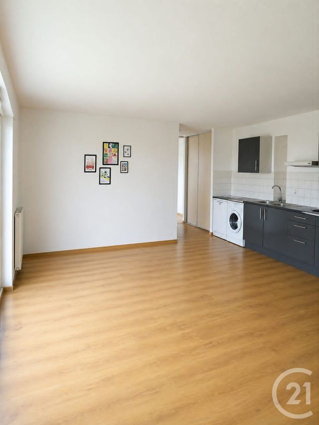 Appartement F4 à louer - 4 pièces - 81.0 m2 - AVOUDREY - 25 - FRANCHE-COMTE - Century 21 Avenir Immobilier