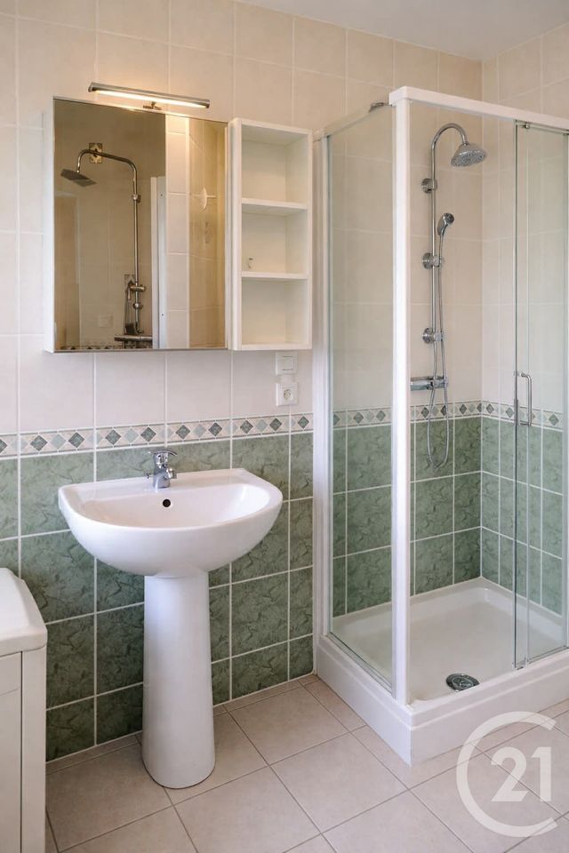 Appartement F2 à louer - 2 pièces - 37.4 m2 - VALDAHON - 25 - FRANCHE-COMTE - Century 21 Avenir Immobilier