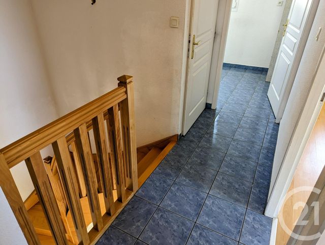 Appartement F4 à louer - 4 pièces - 92.0 m2 - VALDAHON - 25 - FRANCHE-COMTE - Century 21 Avenir Immobilier