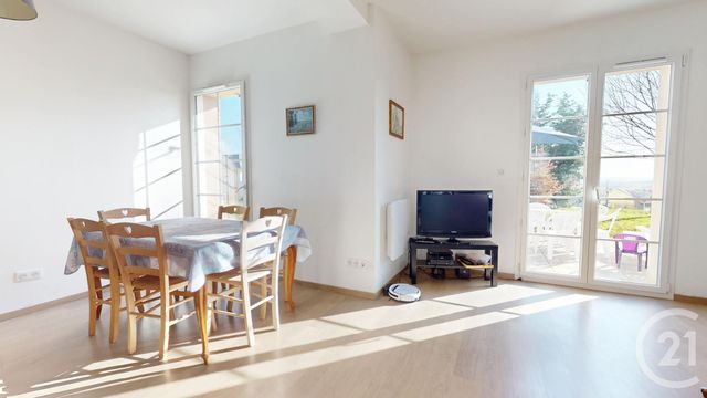 maison à louer - 6 pièces - 120.0 m2 - LAVIRON - 25 - FRANCHE-COMTE - Century 21 Avenir Immobilier