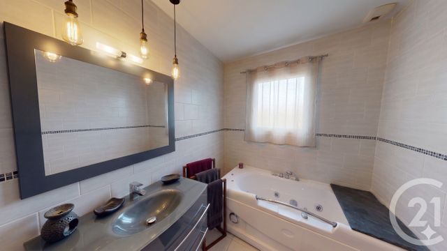 maison à vendre - 5 pièces - 103.0 m2 - VERCEL VILLEDIEU LE CAMP - 25 - FRANCHE-COMTE - Century 21 Avenir Immobilier