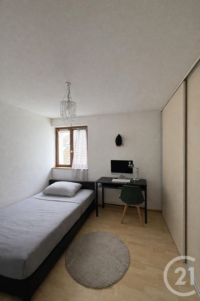 Appartement à louer - 3 pièces - 65.0 m2 - VERCEL VILLEDIEU LE CAMP - 25 - FRANCHE-COMTE - Century 21 Avenir Immobilier