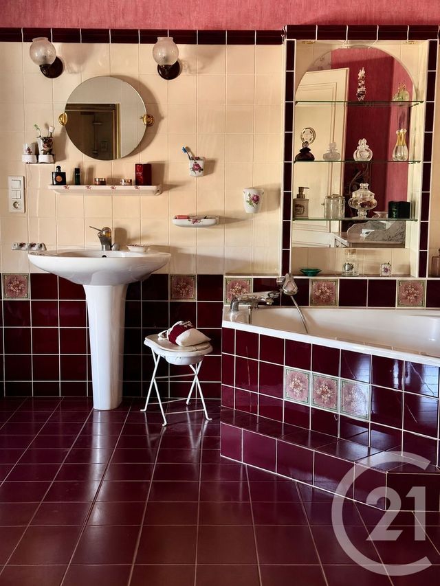 maison à vendre - 14 pièces - 548.0 m2 - ETALANS - 25 - FRANCHE-COMTE - Century 21 Avenir Immobilier