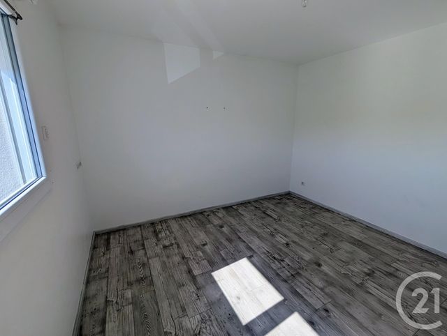 Appartement à louer - 3 pièces - 80.0 m2 - AVOUDREY - 25 - FRANCHE-COMTE - Century 21 Avenir Immobilier