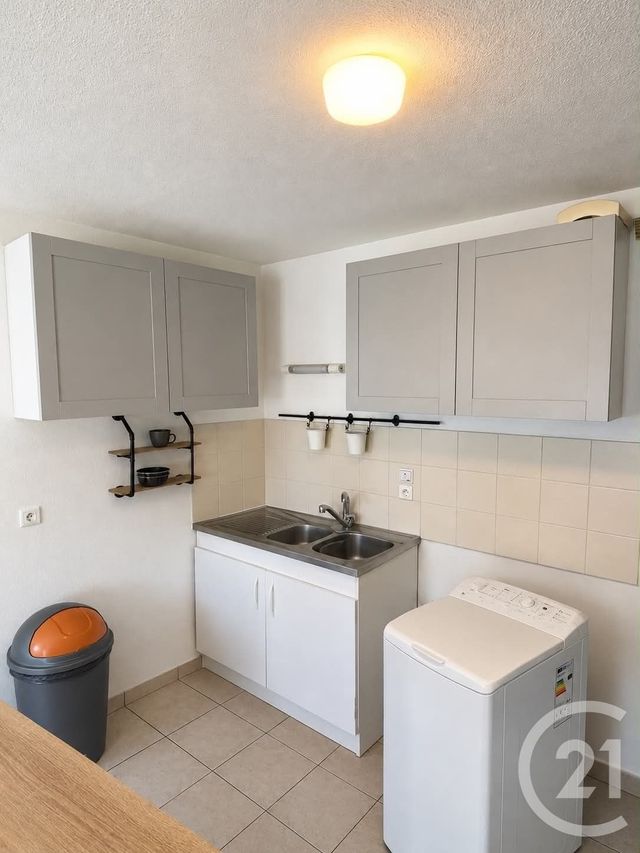 Appartement à louer - 3 pièces - 58.0 m2 - VERCEL VILLEDIEU LE CAMP - 25 - FRANCHE-COMTE - Century 21 Avenir Immobilier
