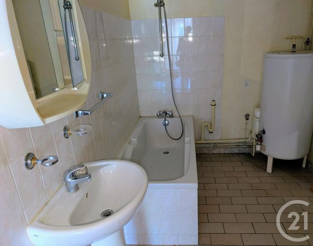 Appartement F1 à vendre - 1 pièce - 40.8 m2 - ORCHAMPS VENNES - 25 - FRANCHE-COMTE - Century 21 Avenir Immobilier