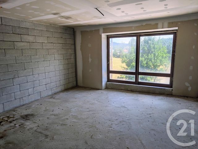 Appartement F1 à vendre - 1 pièce - 150.0 m2 - ORCHAMPS VENNES - 25 - FRANCHE-COMTE - Century 21 Avenir Immobilier