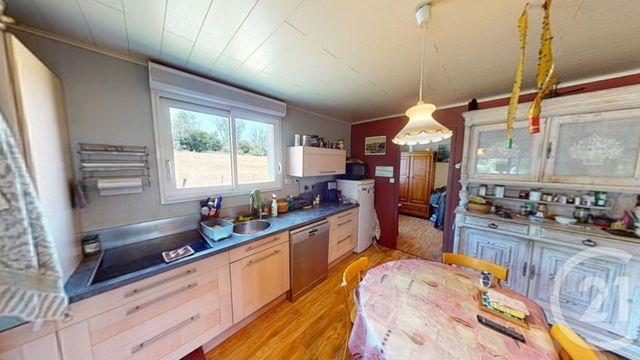 maison à vendre - 7 pièces - 127.0 m2 - LES PREMIERS SAPINS - 25 - FRANCHE-COMTE - Century 21 Avenir Immobilier