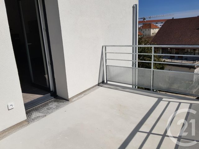 Appartement F4 à louer - 4 pièces - 94.4 m2 - VALDAHON - 25 - FRANCHE-COMTE - Century 21 Avenir Immobilier