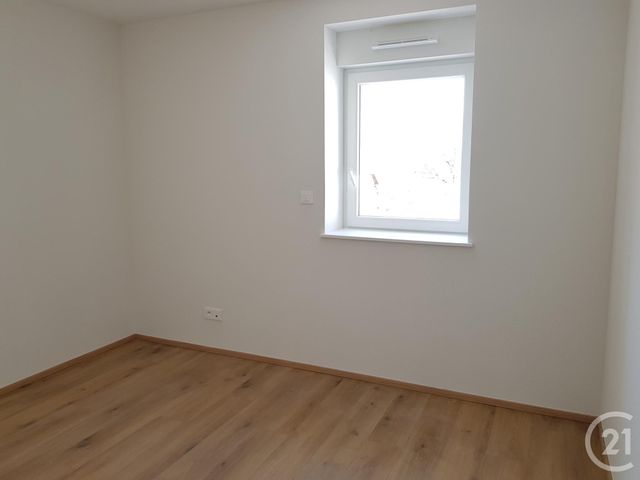 Appartement F4 à louer - 4 pièces - 94.4 m2 - VALDAHON - 25 - FRANCHE-COMTE - Century 21 Avenir Immobilier