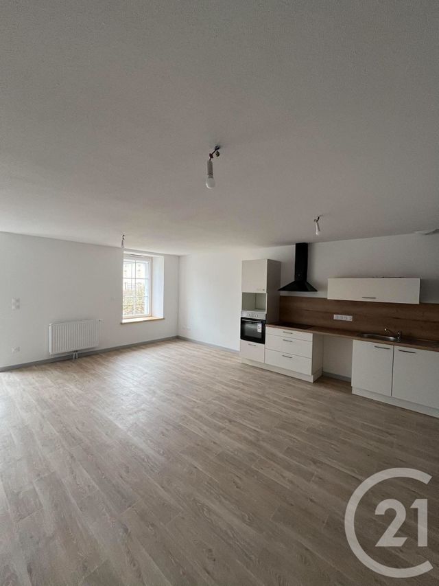 Appartement à louer - 2 pièces - 88.0 m2 - PIERREFONTAINE LES VARANS - 25 - FRANCHE-COMTE - Century 21 Avenir Immobilier