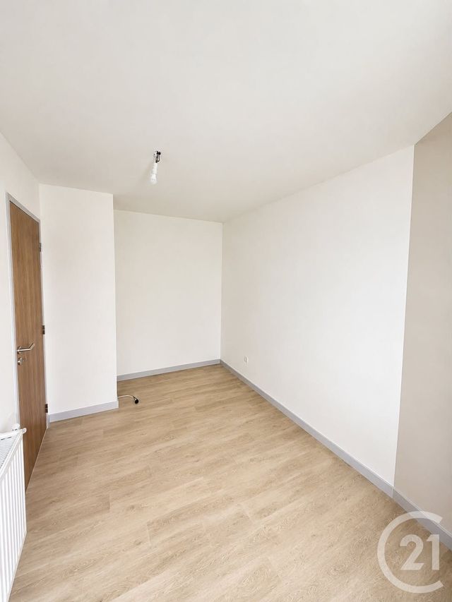 Appartement à louer - 2 pièces - 88.0 m2 - PIERREFONTAINE LES VARANS - 25 - FRANCHE-COMTE - Century 21 Avenir Immobilier