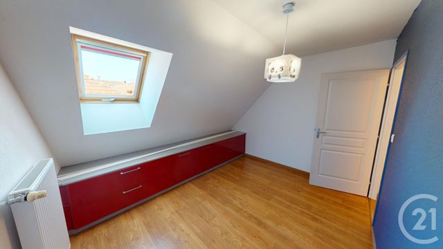 Appartement à louer - 3 pièces - 77.55 m2 - VERCEL VILLEDIEU LE CAMP - 25 - FRANCHE-COMTE - Century 21 Avenir Immobilier