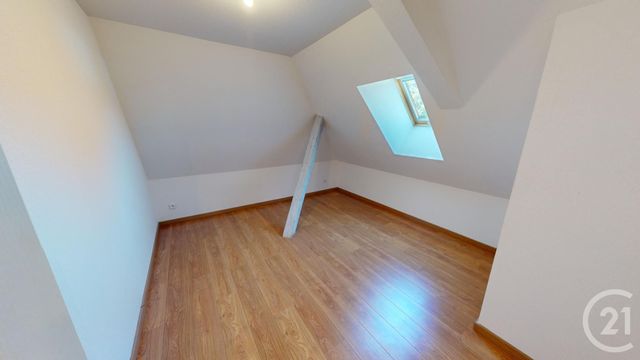 Appartement à louer - 3 pièces - 77.55 m2 - VERCEL VILLEDIEU LE CAMP - 25 - FRANCHE-COMTE - Century 21 Avenir Immobilier