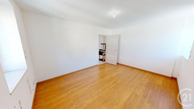 Appartement à louer - 3 pièces - 77.55 m2 - VERCEL VILLEDIEU LE CAMP - 25 - FRANCHE-COMTE - Century 21 Avenir Immobilier