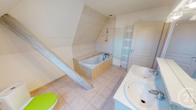 Appartement à louer - 3 pièces - 77.55 m2 - VERCEL VILLEDIEU LE CAMP - 25 - FRANCHE-COMTE - Century 21 Avenir Immobilier