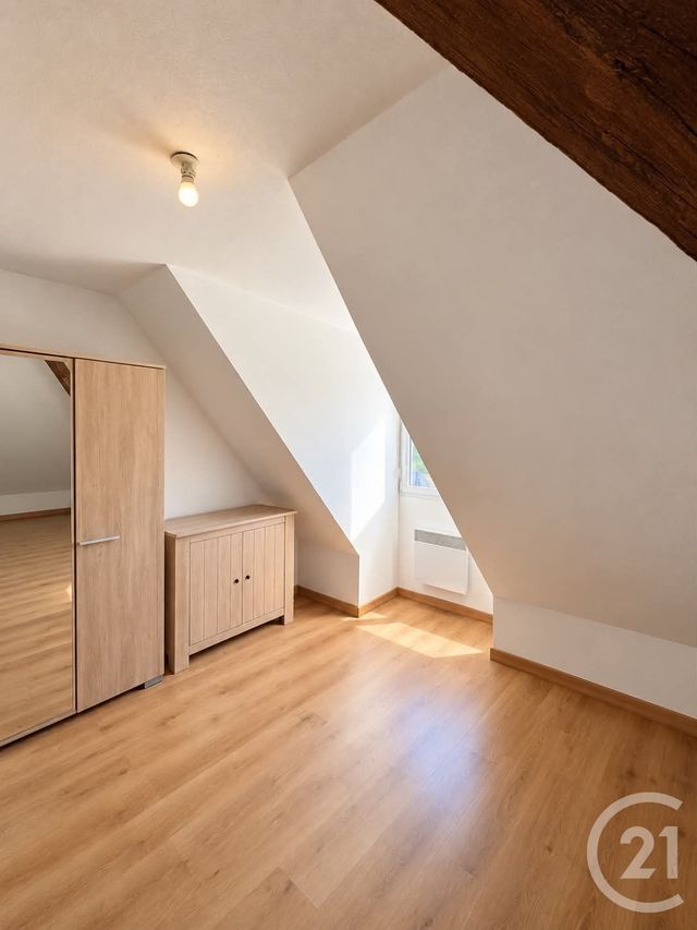 Appartement F4 à louer - 4 pièces - 77.0 m2 - AVOUDREY - 25 - FRANCHE-COMTE - Century 21 Avenir Immobilier