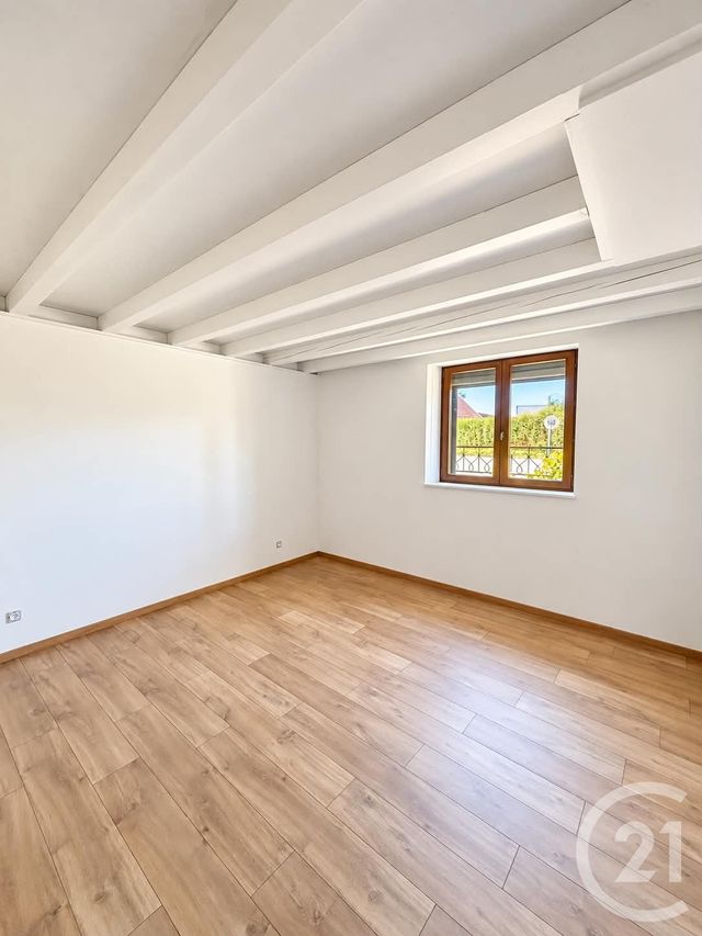 Appartement F4 à louer - 4 pièces - 160.0 m2 - EPENOUSE - 25 - FRANCHE-COMTE - Century 21 Avenir Immobilier