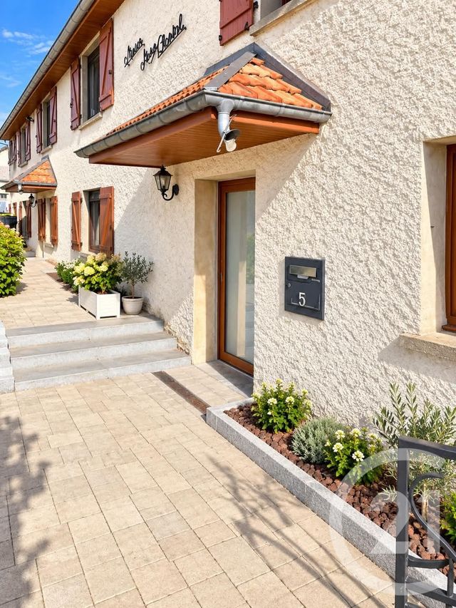 Appartement F4 à louer - 4 pièces - 160.0 m2 - EPENOUSE - 25 - FRANCHE-COMTE - Century 21 Avenir Immobilier