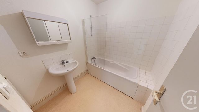 Appartement F2 à louer - 2 pièces - 52.0 m2 - CLERON - 25 - FRANCHE-COMTE - Century 21 Avenir Immobilier