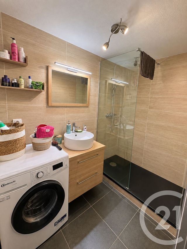 Appartement F3 à vendre - 5 pièces - 100.0 m2 - VERCEL VILLEDIEU LE CAMP - 25 - FRANCHE-COMTE - Century 21 Avenir Immobilier