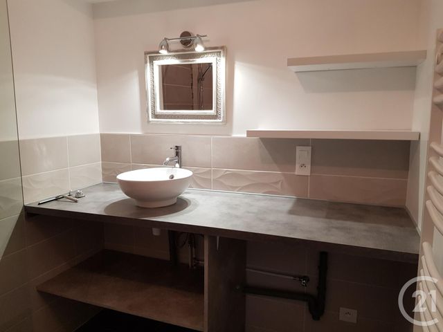 Appartement F2 à louer - 2 pièces - 47.9 m2 - VALDAHON - 25 - FRANCHE-COMTE - Century 21 Avenir Immobilier