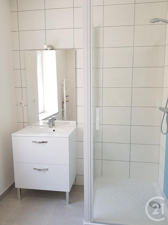 Appartement F2 à louer - 2 pièces - 54.9 m2 - LAVANS VUILLAFANS - 25 - FRANCHE-COMTE - Century 21 Avenir Immobilier