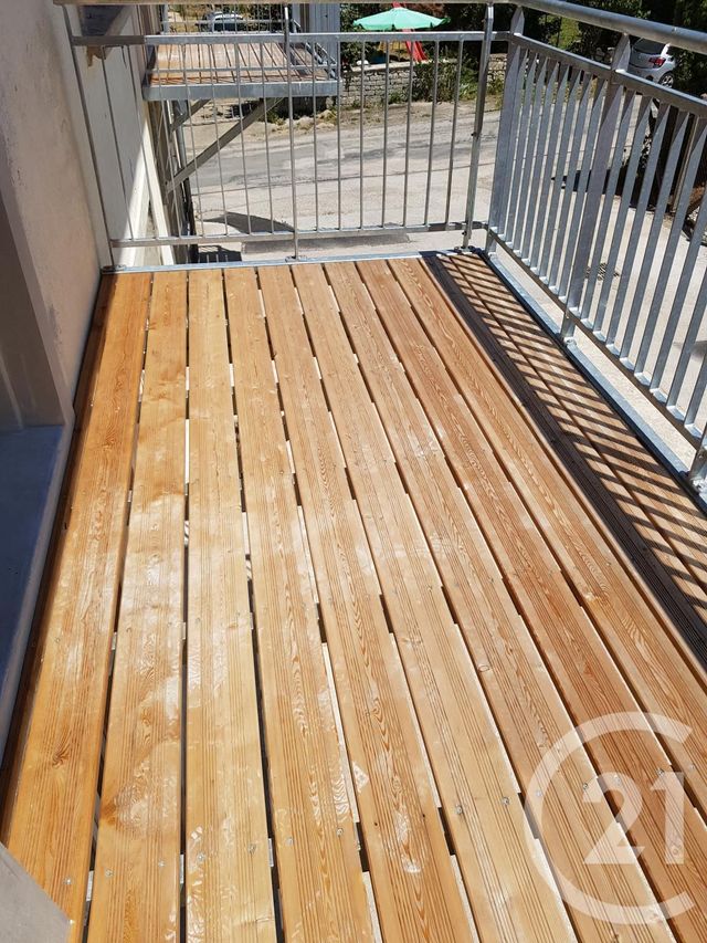 Appartement F2 à louer - 2 pièces - 54.9 m2 - LAVANS VUILLAFANS - 25 - FRANCHE-COMTE - Century 21 Avenir Immobilier