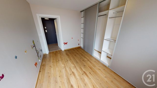 Afficher la photo en grand Appartement F4 à vendre - 4 pièces - 99.05 m2 - VALDAHON - 25 - FRANCHE-COMTE - Century 21 L'Immobilier Du Plateau